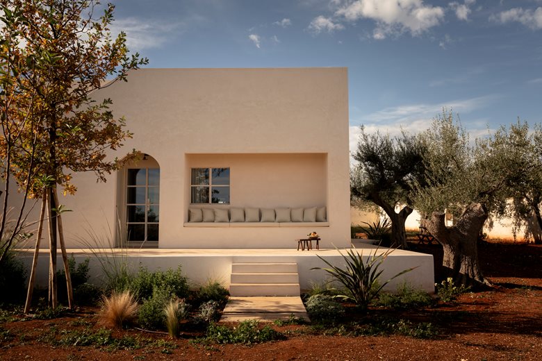 从农忙小窝到诗意栖居陶土与石交响的乡村民宿设计